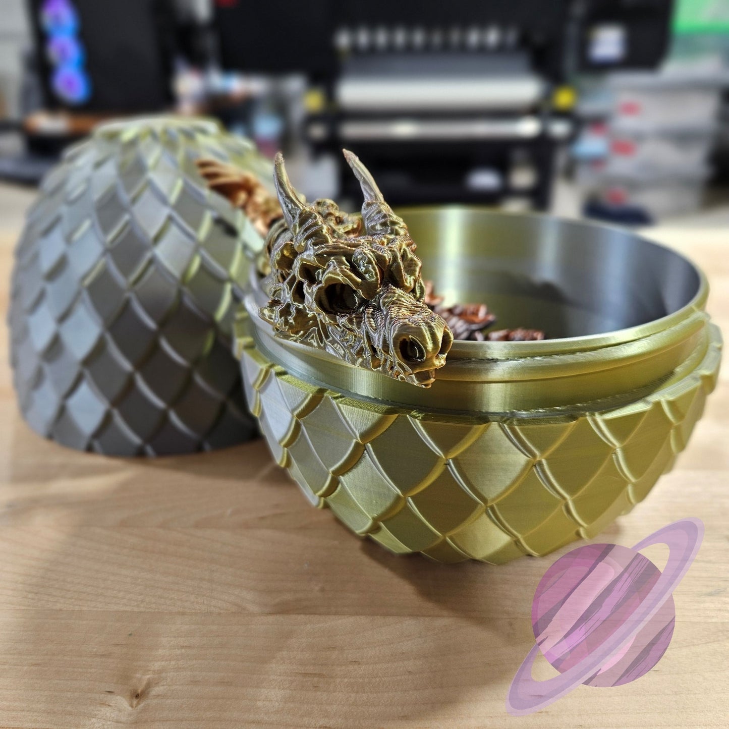 SKULL DRAGON WITH EGG