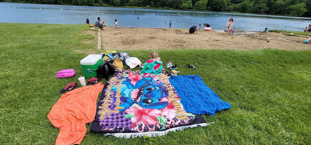 WATERCOLOR HP-OVERSIZED BEACH TOWEL