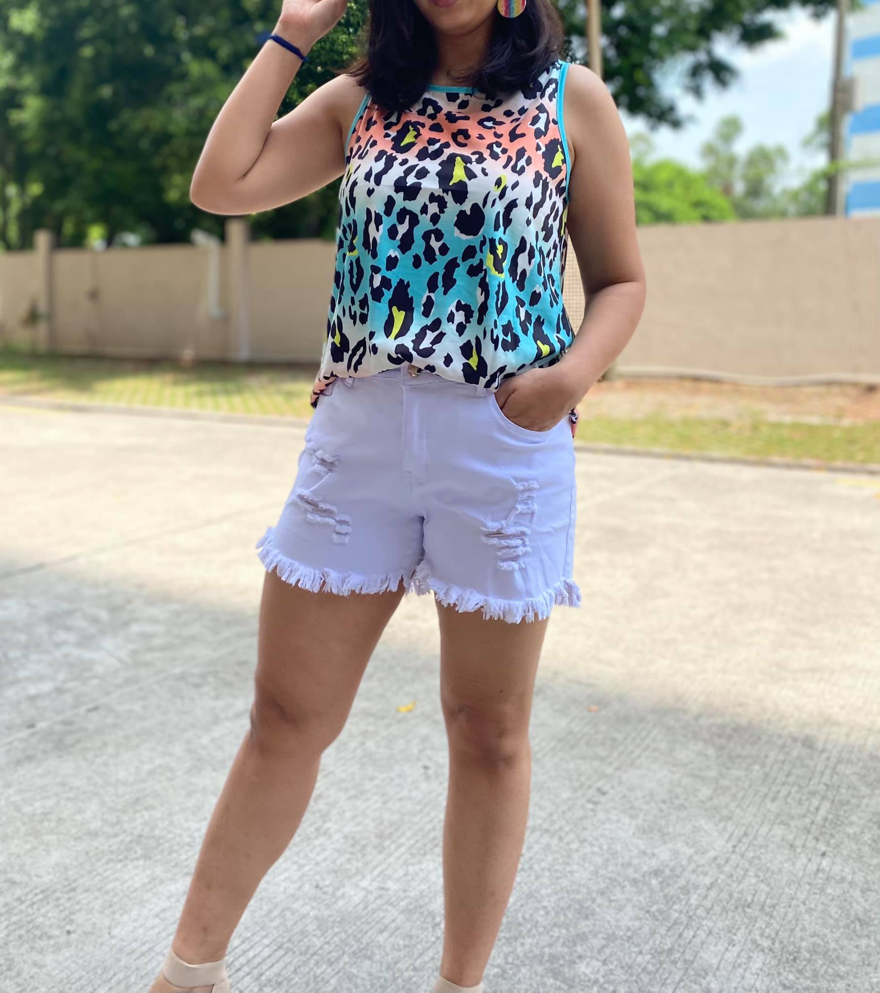 DISTRESSED WHITE JEAN SHORTS - Like A Duchess
