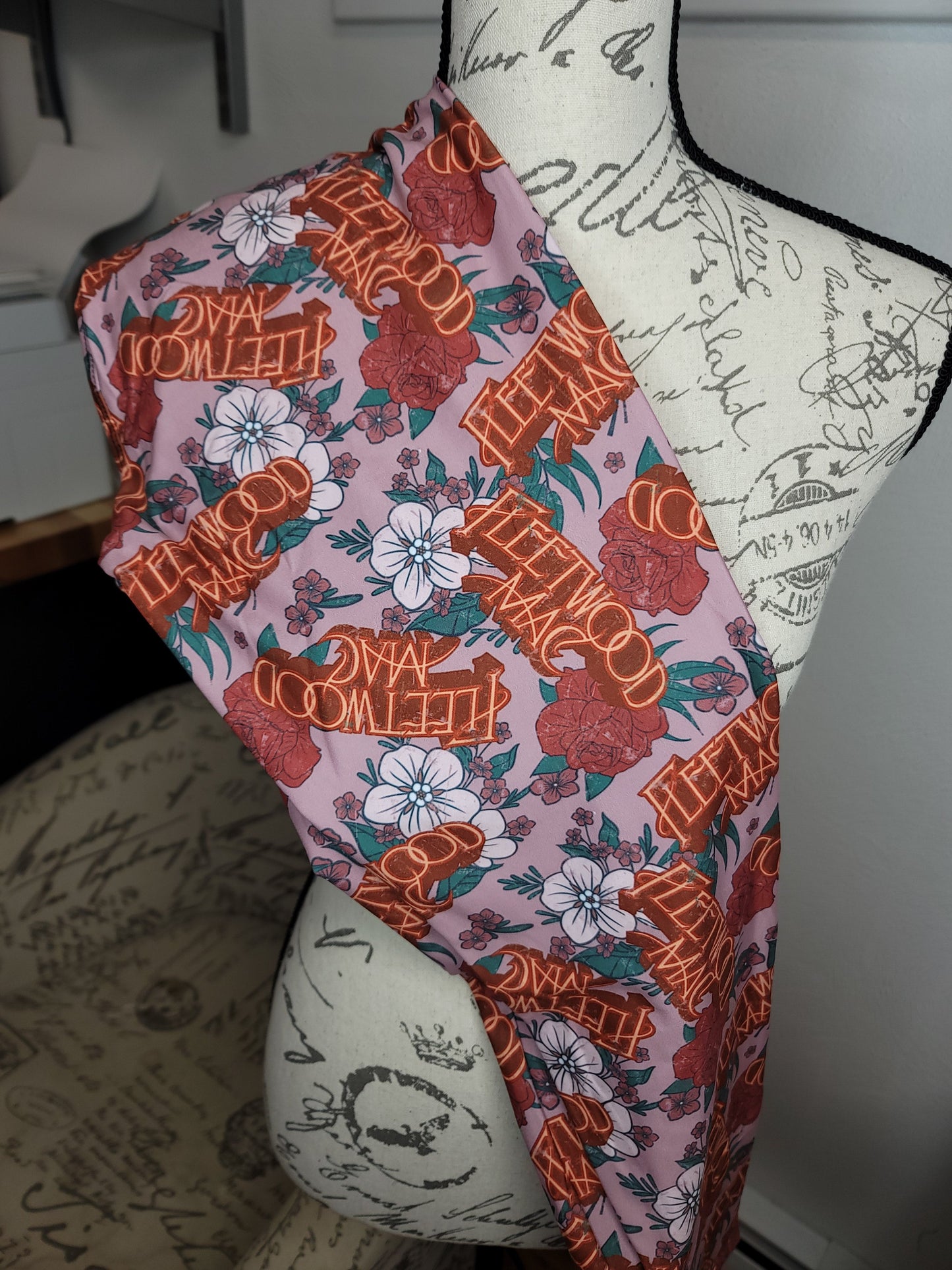 FLORAL BANDS RUN-FLEETWOOD - Like A Duchess