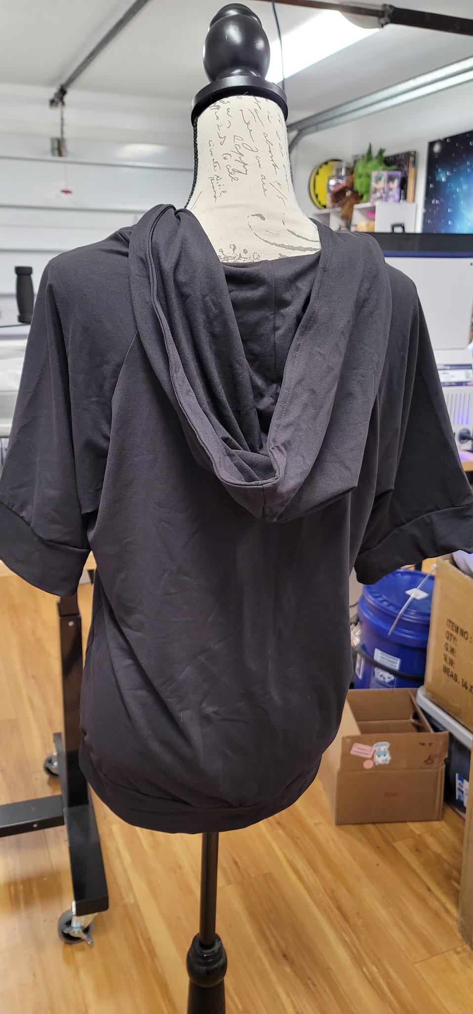 LC RUN- NAVY SHORT SLEEVE HOODED JACKET - Like A Duchess