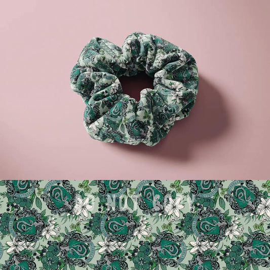 GREEN HOUSE - KNOT SCRUNCHIE - Like A Duchess