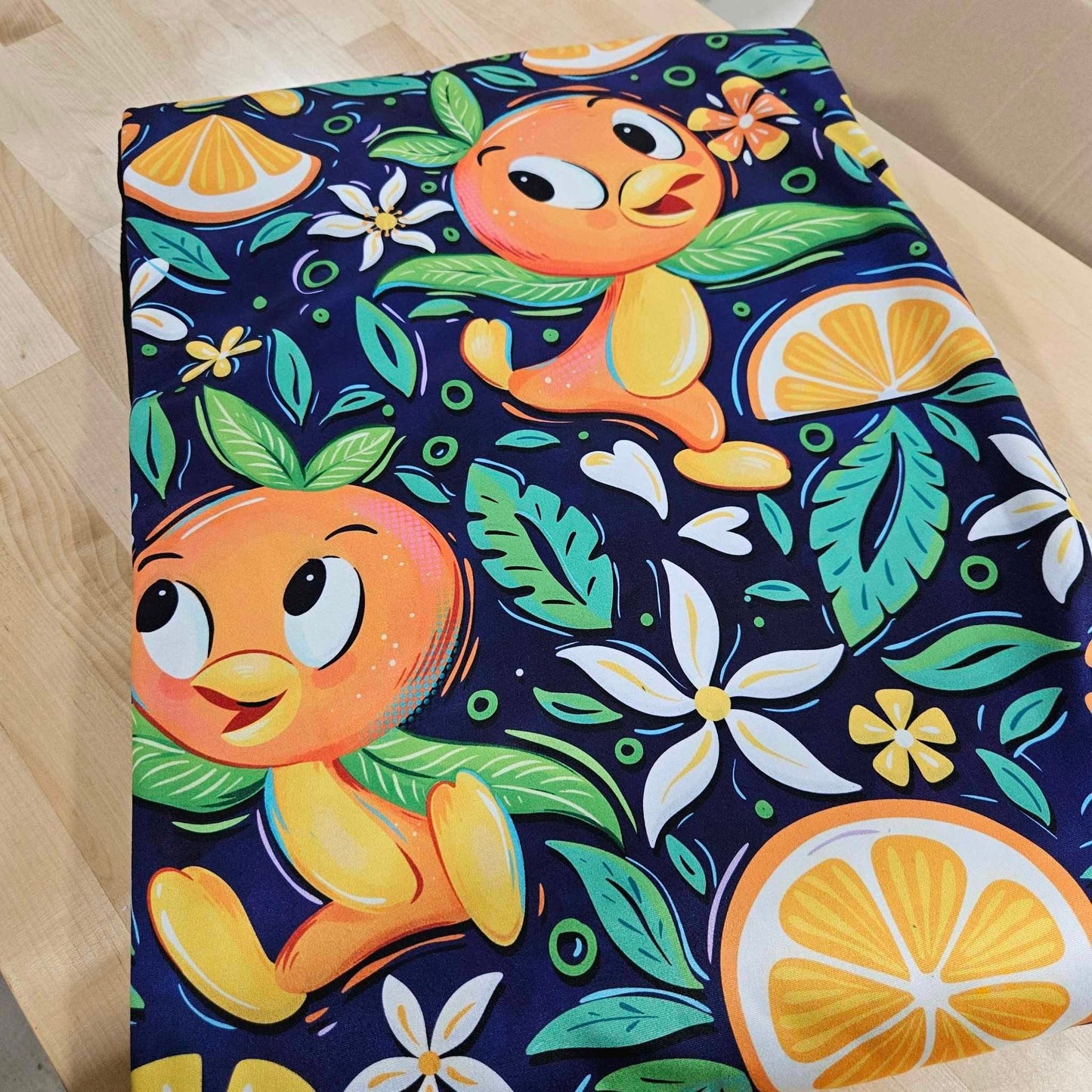 ORANGE BIRD - SOFT BLACK FLEECE THROW BLANKET - Like A Duchess