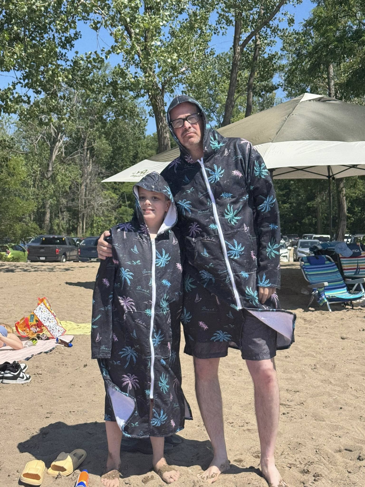 DOLPHINS- HOODED TOWEL - Like A Duchess