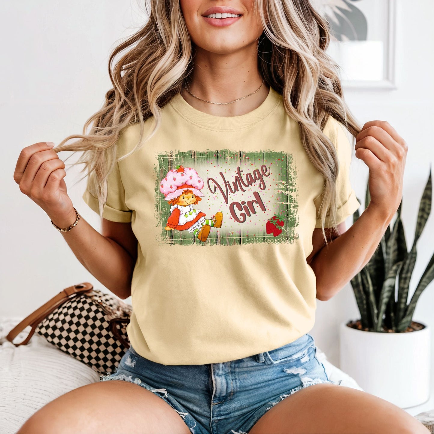Vintage Girl Tshirt - Like A Duchess
