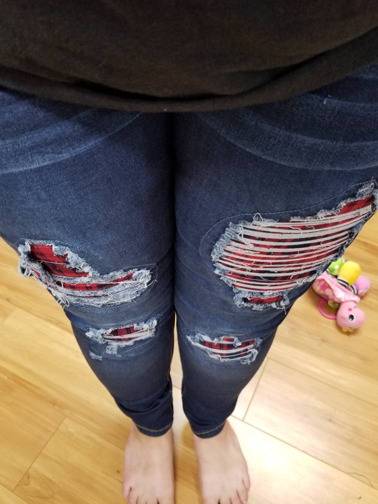 DISTRESSED STRETCH PATCH DENIM