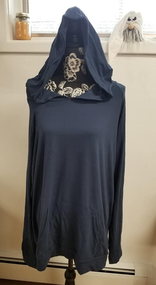 WATER PRINT SOLID NAVY HOODIE