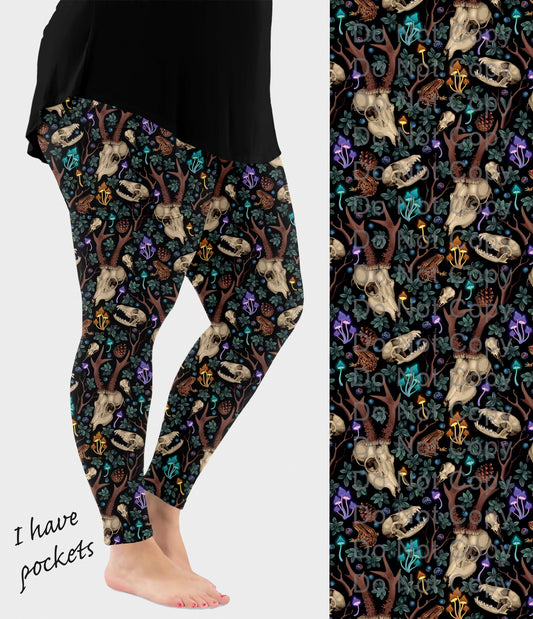 RTS - Dark Fable Leggings w/ Pockets - Like A Duchess