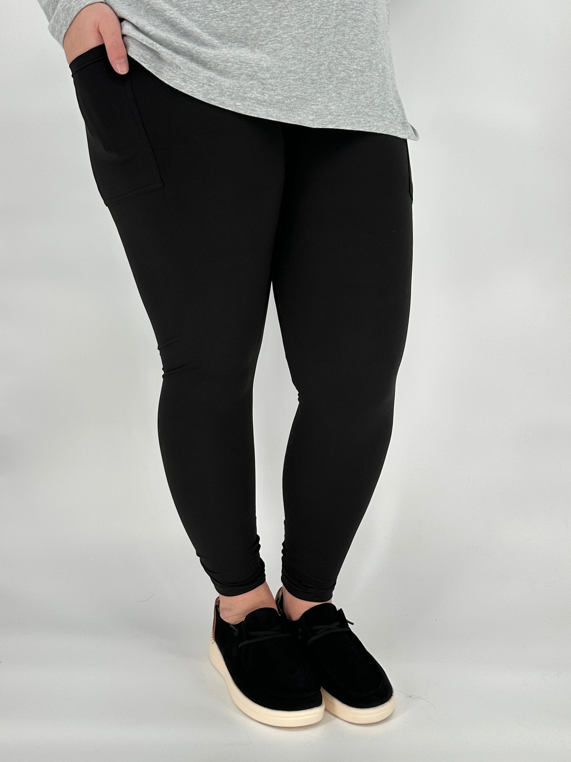 Black Leggings w/ Pockets - Like A Duchess