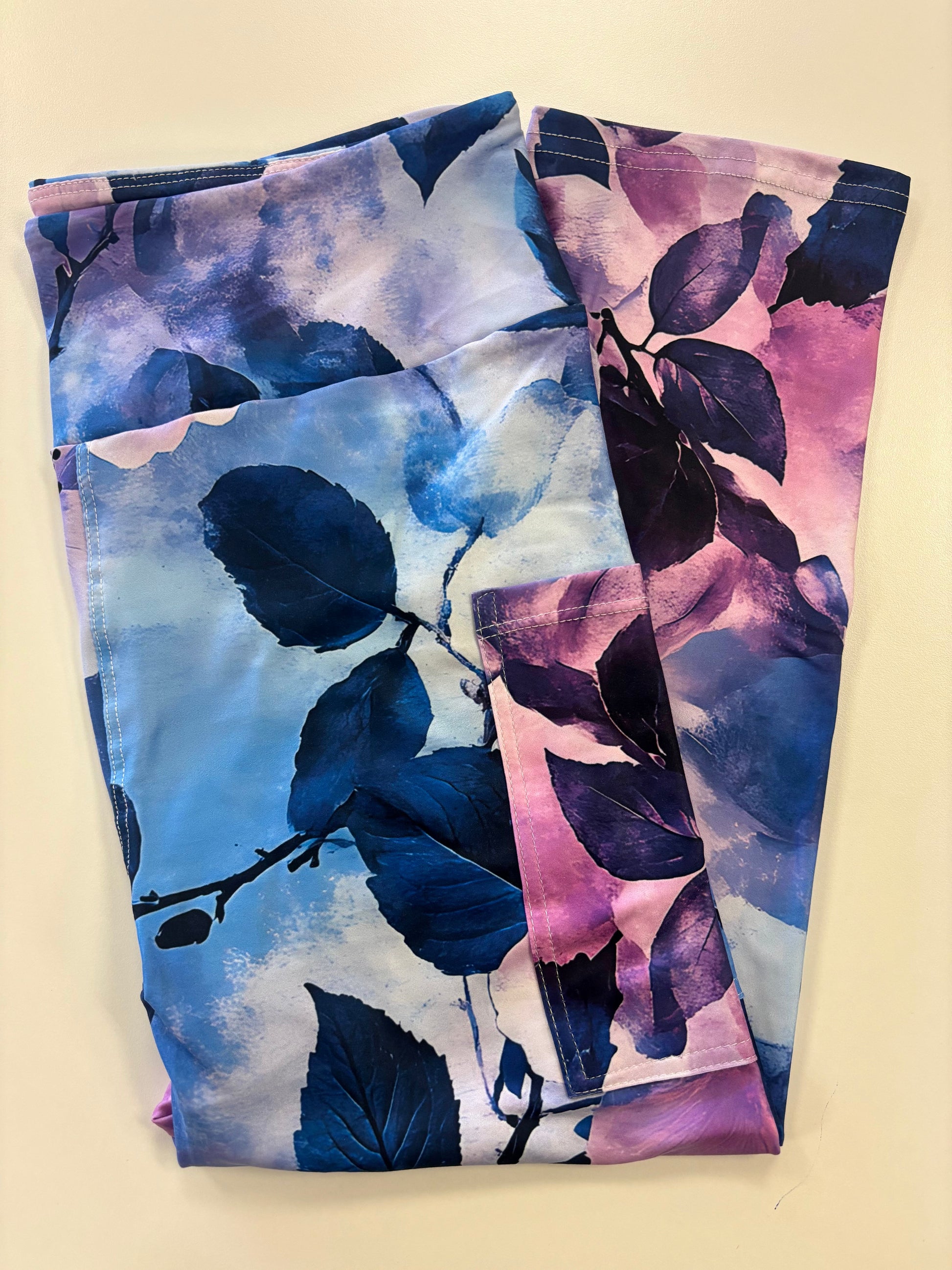Blooming Purple Hibiscus Capri w/ Pockets *RTS - Like A Duchess