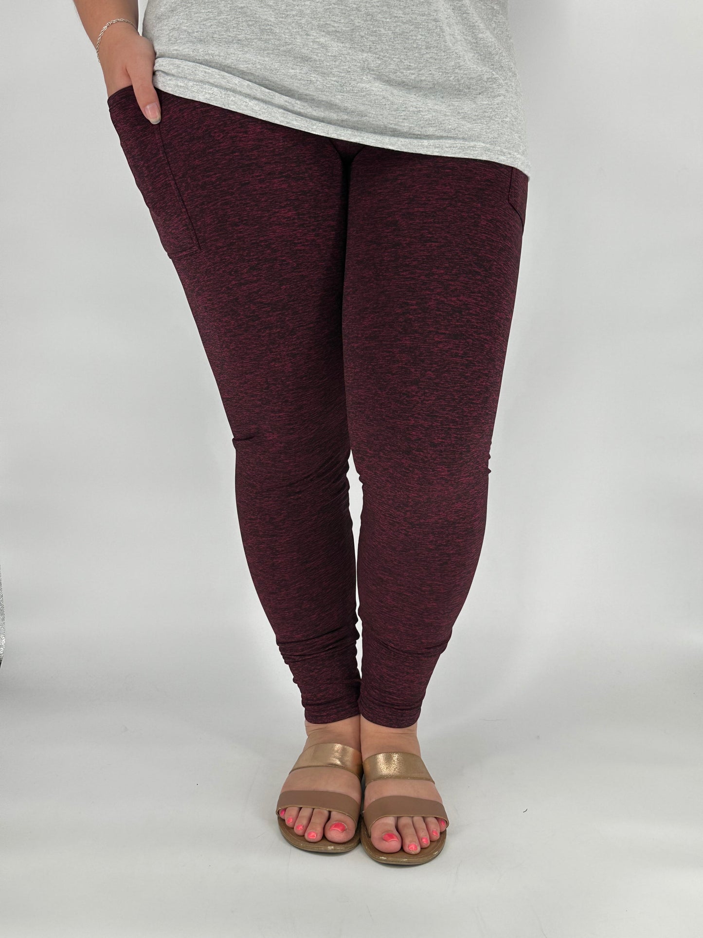 Maroon Fleece Leggings w/ Pockets - Like A Duchess