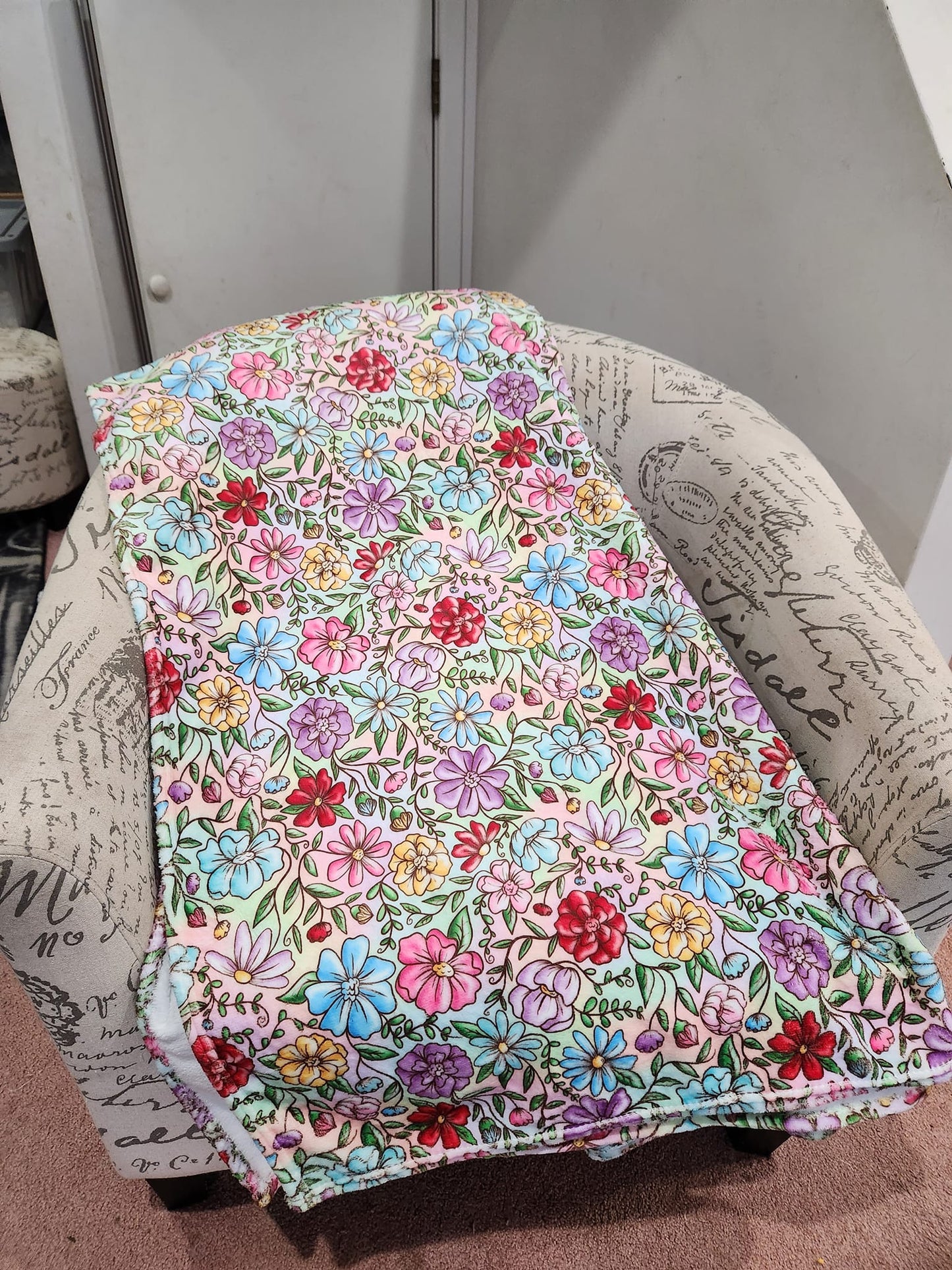 BLUE MOON- GIANT SHAREABLE THROW BLANKET - Like A Duchess