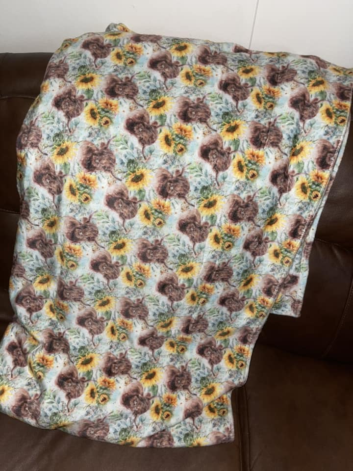 BLUE MOON- GIANT SHAREABLE THROW BLANKET - Like A Duchess