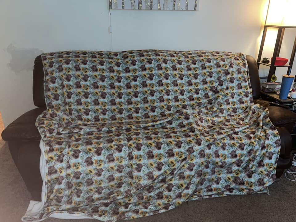 BLUE MOON- GIANT SHAREABLE THROW BLANKET - Like A Duchess